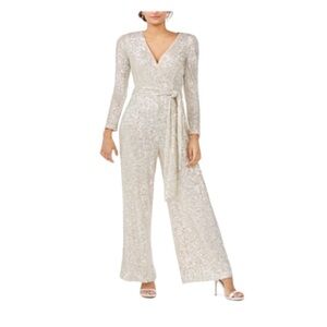 NEW Eliza J Women's Long Sleeve V Neck Evening Jumpsuit Silver Sequin